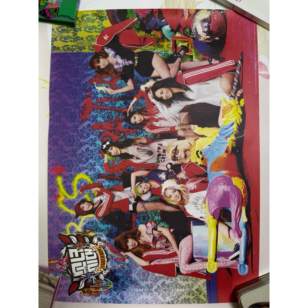 GIRLS GENERATION SNSD [POSTER I GOT A BOY]