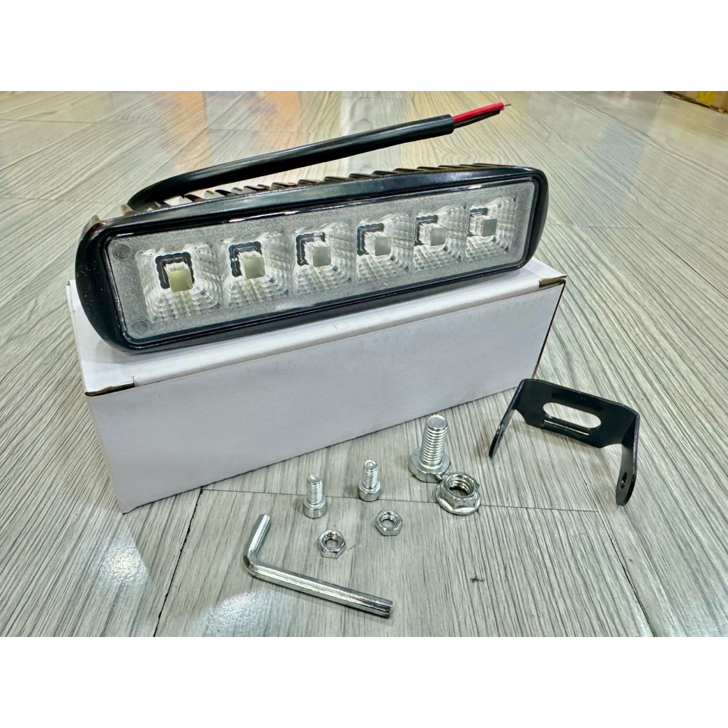 News ไฟสปอร์ตไลท์18W (1ชิ้น /สีขาว) ไฟสปอร์ตไลท์รถยนต์ สว่าง! LED SPOT BEAM US 18W ไฟหน้ารถ ไฟช่วยตั