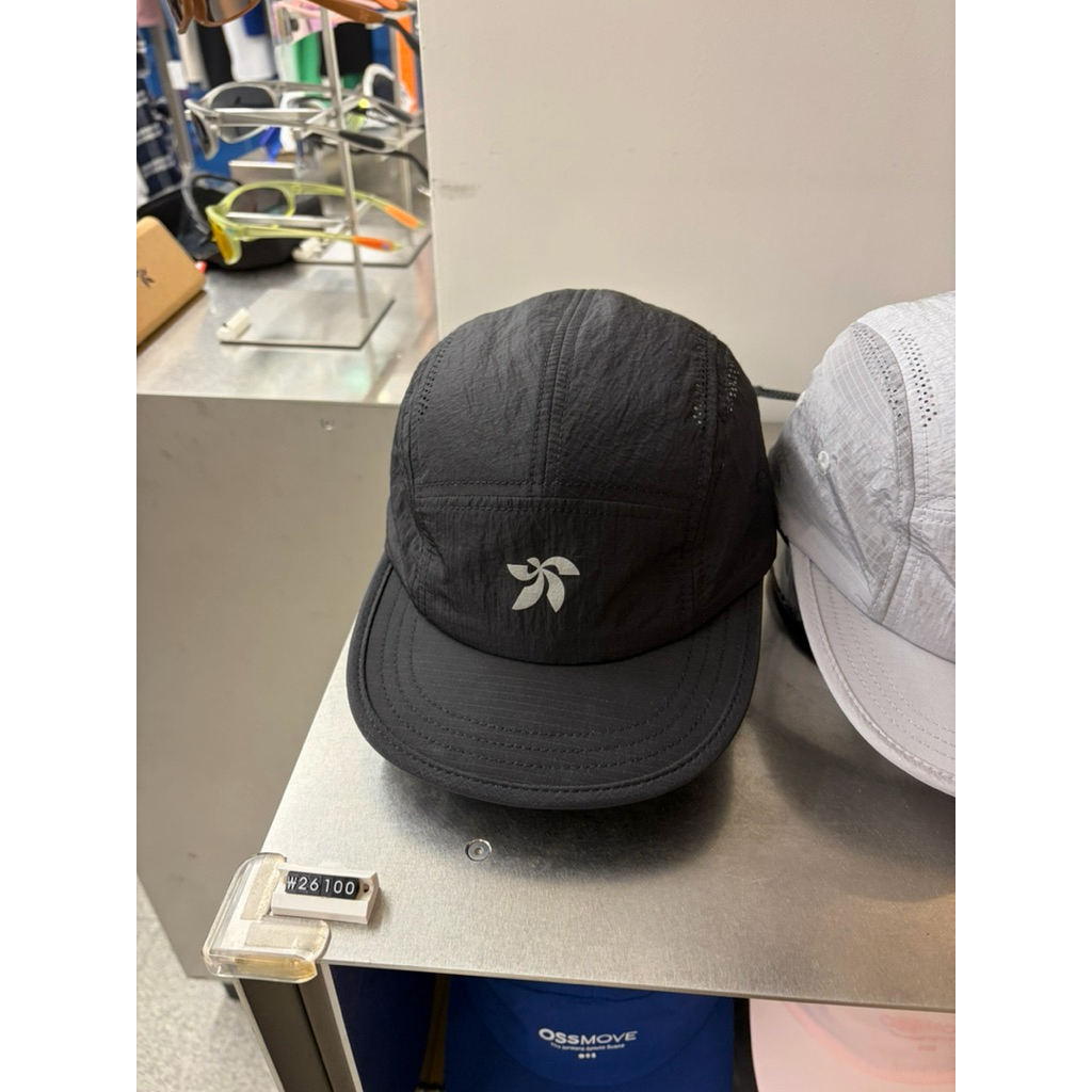 Rnrn หมวกวิ่งแท้100% Crew cap