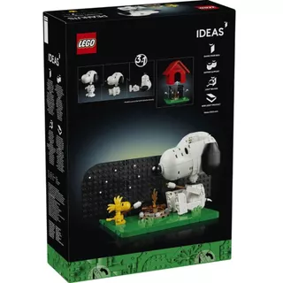 LEGO® Ideas Peanuts: Snoopy’s Doghouse 21368