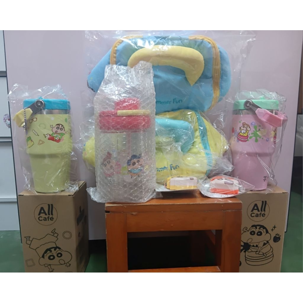 กระเป๋าเก็บร้อนเย็น แก้วสเตนเลสชินจัง ที่เปิดชวดน้ำมี ชินจัง 7-11 #7-11#ชินจัง#cHInJUng#กระบอกน้ำสแตนเลสชินจัง#
