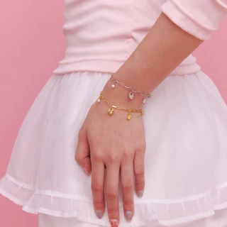Petite Baby Darling Bracelet สร้อยข้อมือประดับชาร์ม