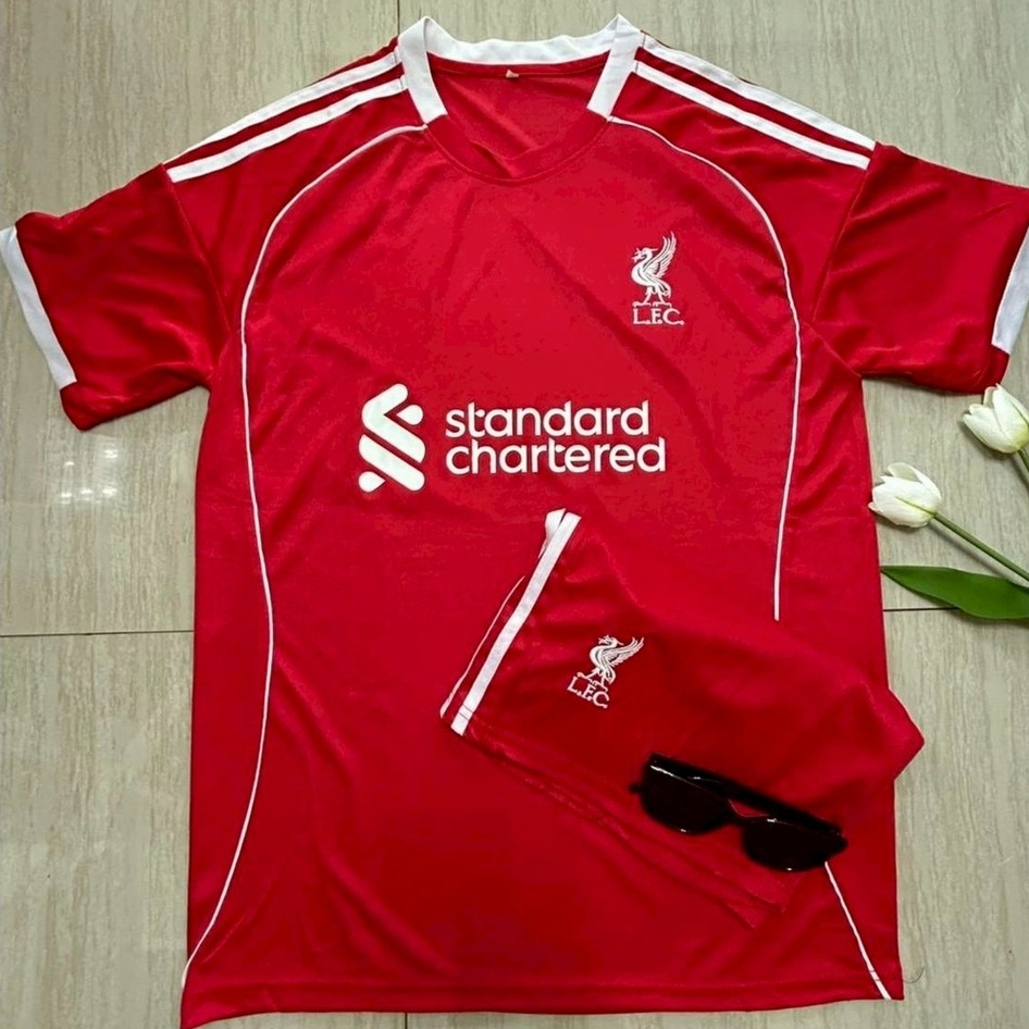 เสื้อใหม่ล่าสุด!!! เสื้อชุดฟุตบอลลดราคาพิเศษ เสื้อราคาถูก เสื้อฟุตบอลลดราคา เสื้อฟุตบอลโปรโมชั