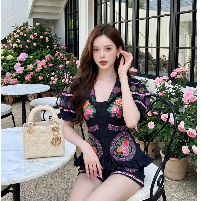 (มี3XL) Maria Diamond สีดำ Midnight Black Set เซ็ต 2 ชิ้น ผ้าเปเป้พิมพ์ลายสไตล์วินเทจ เสื้อ + กางเกงขาสั้น ซิปหลัง มีซับ