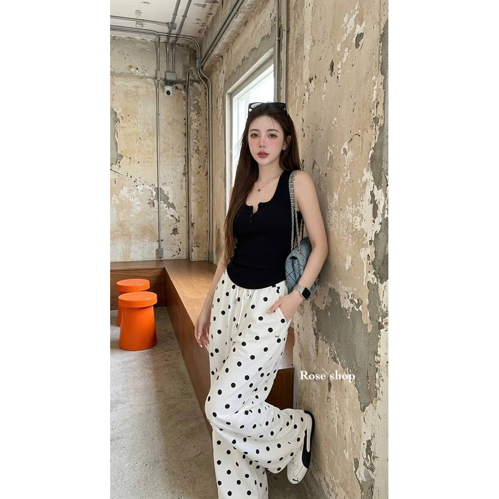 Phapassz - เซท 2 ชิ้น เสื้อกล้ามผ้าร่องดีเทลแต่งกระดุมหน้าปัง แมทช์คู่กับกางเกงขายาวทรงกระบอกลายจุด #Roseshop