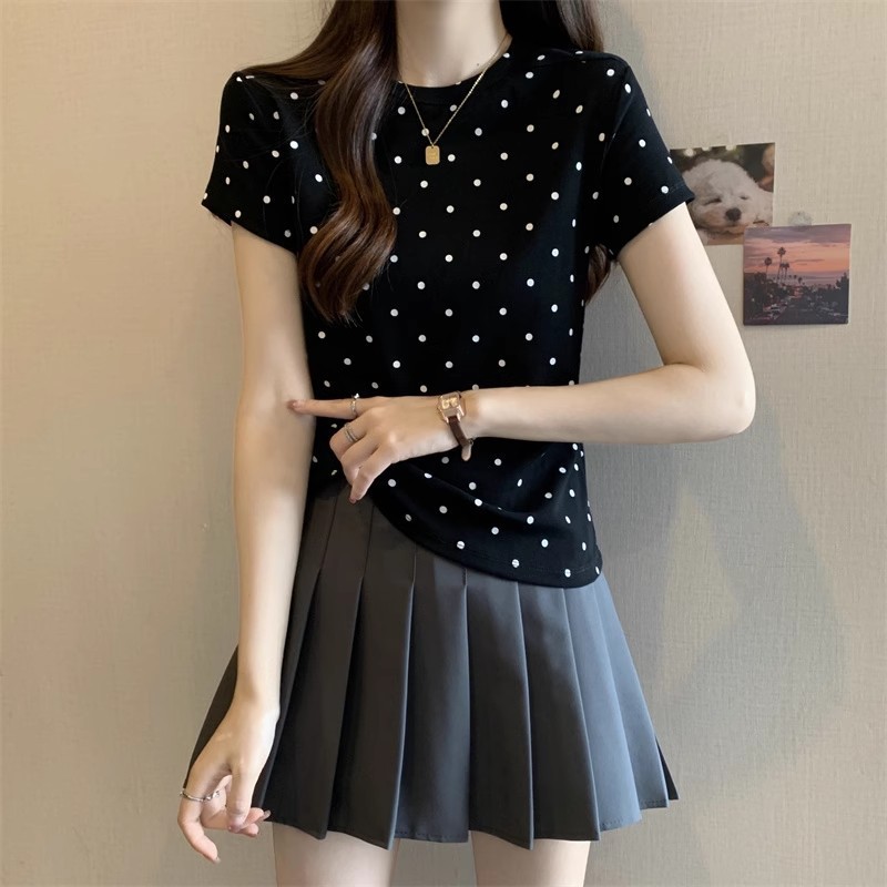 พร้อมส่งในไทย*** เสื้อยืดลายจุดสีพื้น เสื้อคอกลมผู้หญิง ผ้าแบบนิ่ม Y353