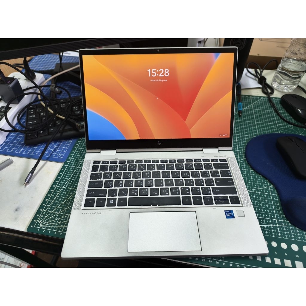HP ELITEBOOK 830 X360 GEN 8