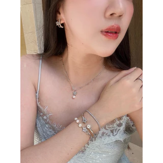 Trophies.co - Hidden Star Earrings ต่างหูดาวไข่มุก