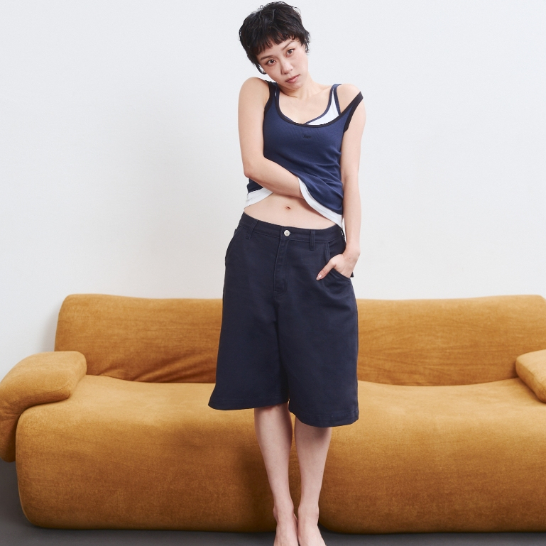 AMR DE SAISON ( AIMER ) - AMR Bermuda Shorts กางเกงขาสั้น สามส่วน