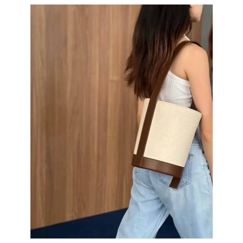 knack.bag-bucket bag จากbrand IG:KNACKBAG