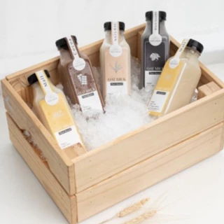 ขวดพลาสติก ทรงสี่เหลี่ยม ปากกว้าง 34 มิล ขนาด 300 ml ( 50 ใบ / 120 ใบ + พร้อมฝา เลือกสีฝาได้ ) พลาสติกใส PET ขวด