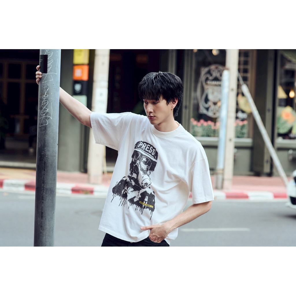 HOBBY BOY - PRESS เสื้อคอฟิต สีขาวเฟด