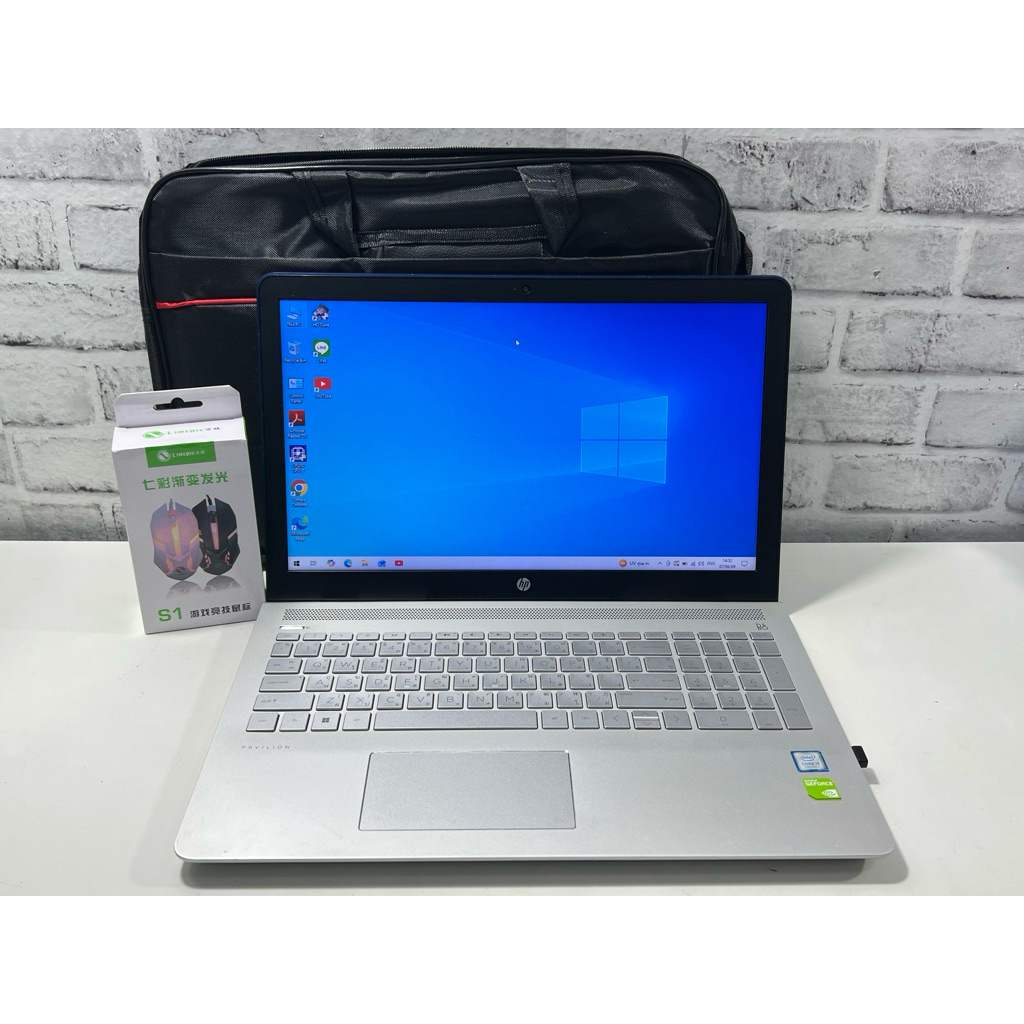 โน๊ตบุ๊คมือสอง HP Pavilion 15-cc007TX I5 Gen7 M.2 128gb+HHD 1TB แรม 8gb NVIDIA GeForce 940MX แบตเก็บ