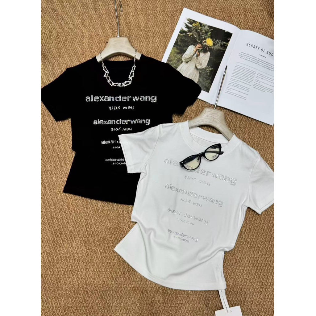 เสื้อคอกลม แขนสั้น เนื้อผ้าคุณภาพดีเกรดพรีเมียม Alexanderwang ใส่เท่มีสไตล์สุดๆ น่ารัก ชิคสุดๆ