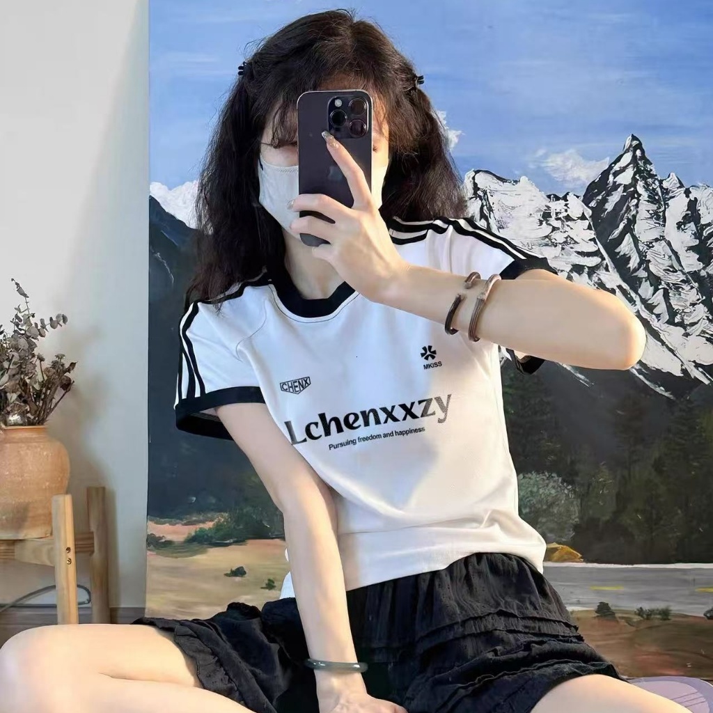 เสื้อยืดลายทางต่อชิ้น สไตล์อเมริกัน ทรงกระชับซ่อนหุ่น ตัวสั้นสไตล์สาวเปรี้ยว ผู้หญิงฤดูร้อน