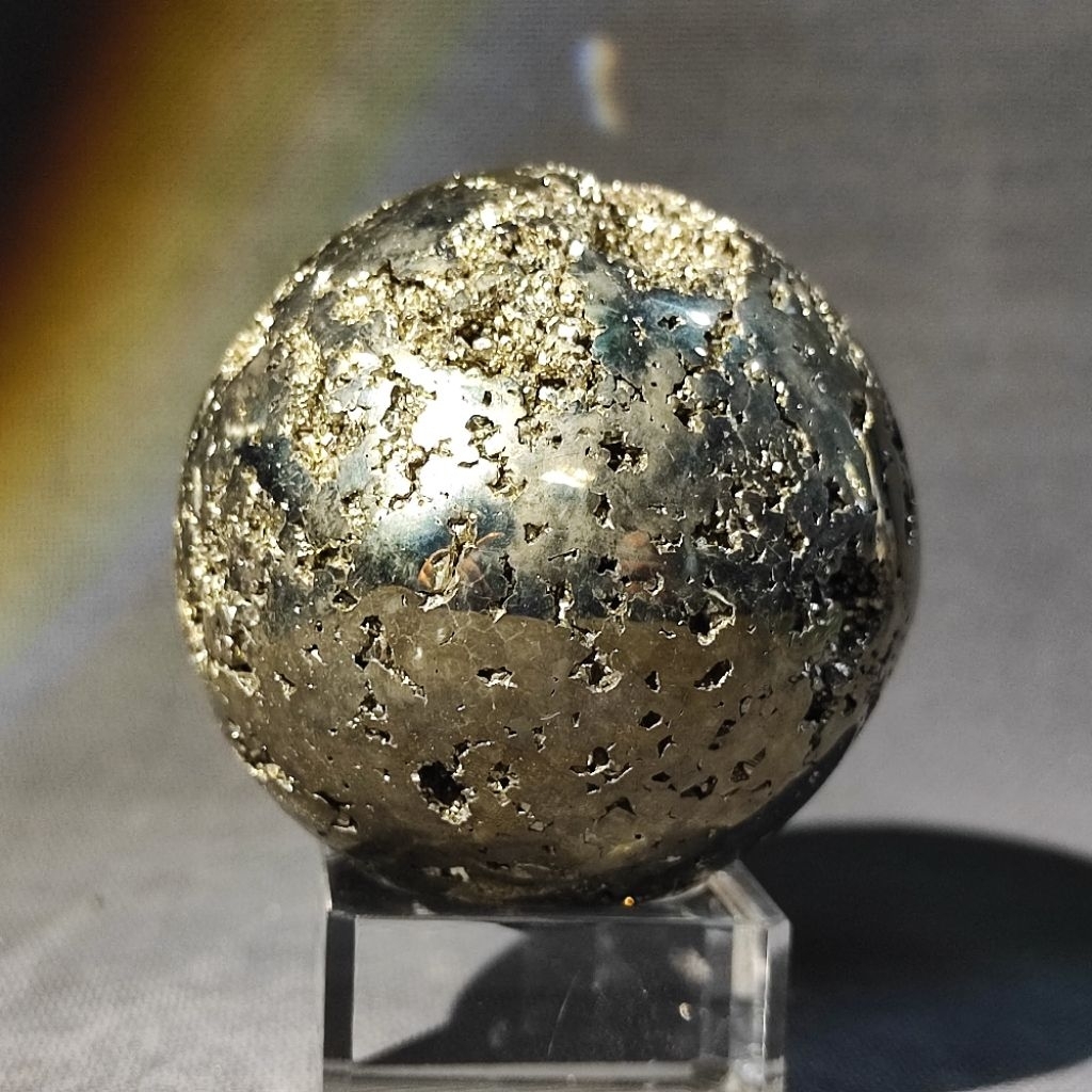 ไพไรต์ ลูกกลม ( Pyrite Sphere )