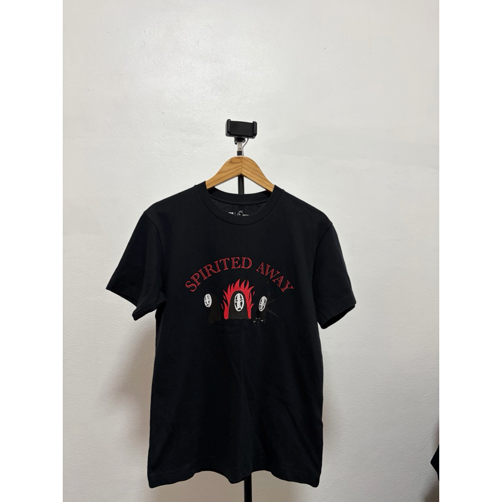 เสื้อมือสอง แบรนด์  UNIQLO X STUDIO GHIBLI