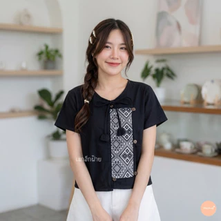 เสื้อผ้าฝ้ายเนื้อนุ่ม ผู้หญิง ผ้าฝ้ายเนื้อดี คอกลม ผูกโบว์ทิวลิป ทรงสวย เข้ารูป เนื้อผ้านิ่ม ใส่สบาย