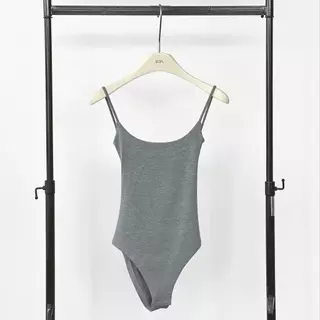 Atipashop - Lunara Bodysuit | บอดี้สูทสายเส้นเล็ก ลุคมินิมอล เปิดหลังเซกซี่เบาๆ