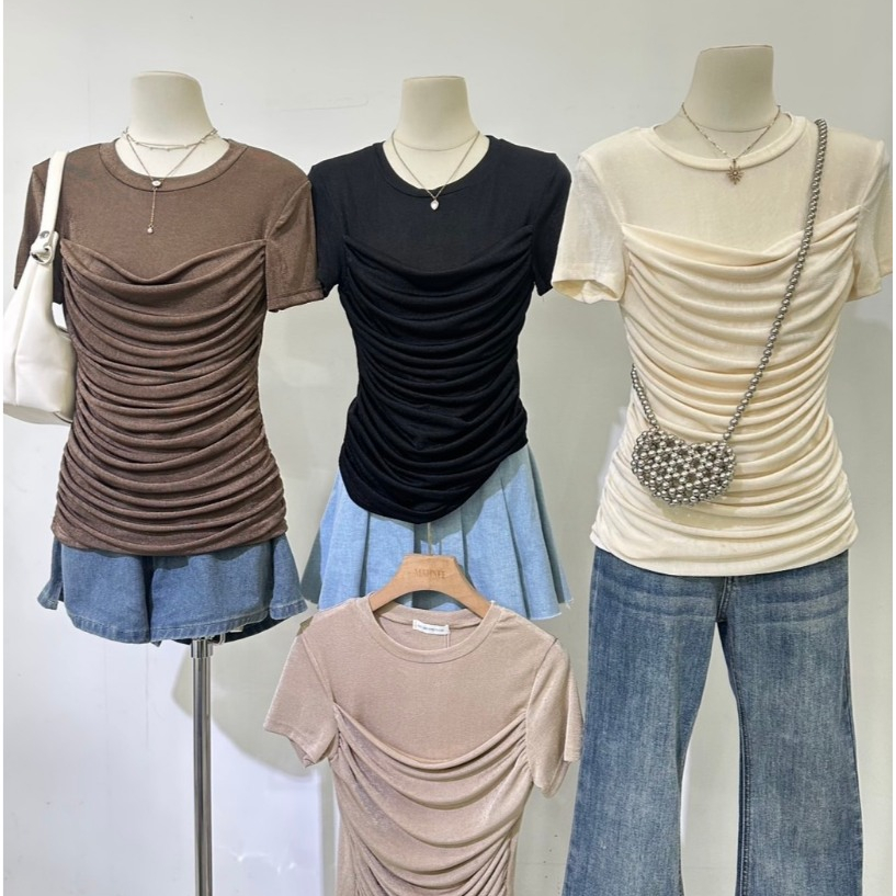 M2201 เสื้อยืดดีเทลจับจีบย่นระบายด้านหน้า กรี๊ดดด รุ่นนี้คือที่สุดแห่งการพรางหุ่นค่ะสาวๆ! เสื้อคอกลมแขนสั้น