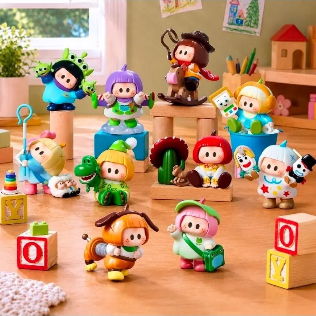 ✅️พร้อมส่ง✅️Toy Story x Yoyo Cosplay Box Toy (แกะกล่องเช็คการ์ดไม่แกะซอง)
