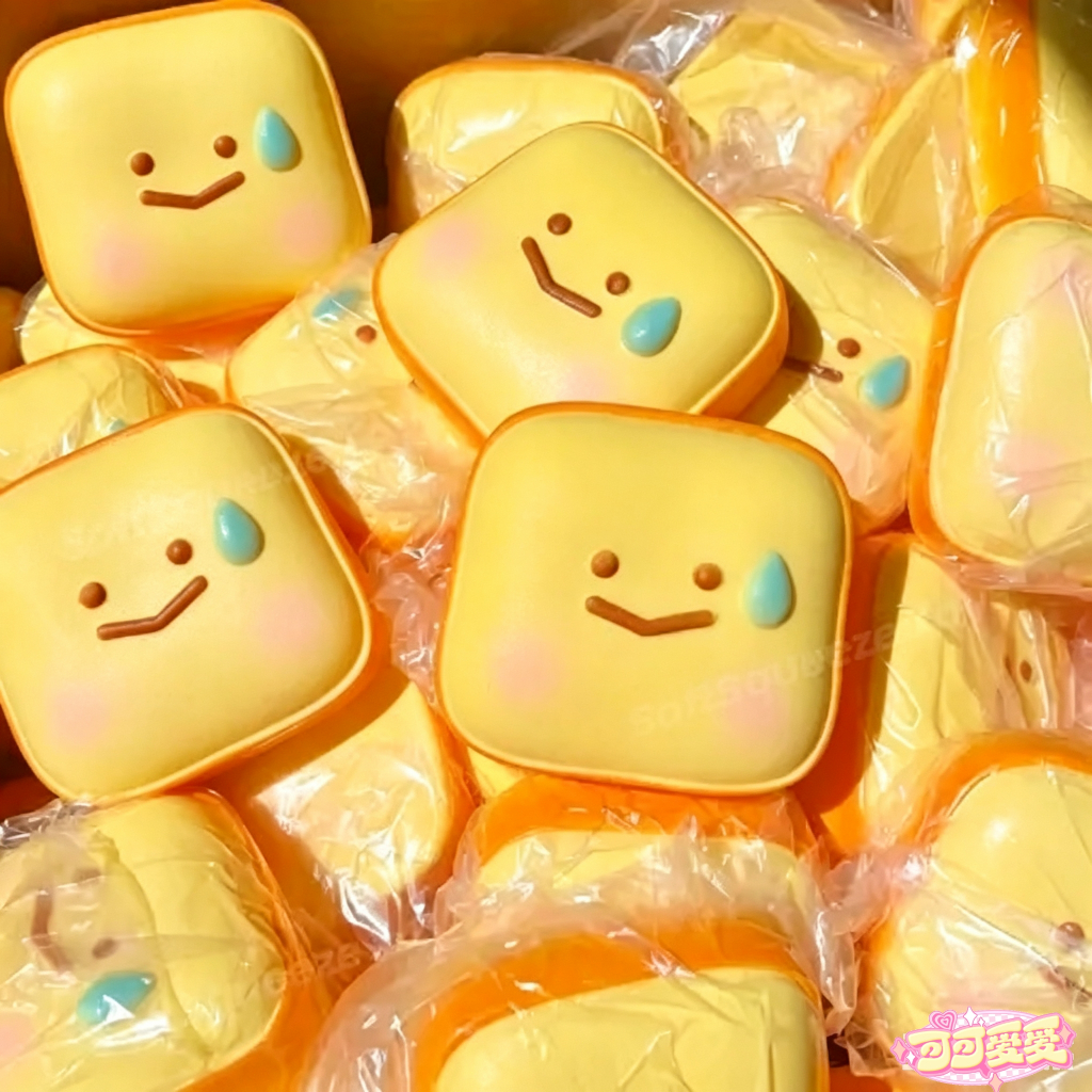 squishy ของเล่นยางนุ่มรูปทรงขนมปังปิ้งน่ารัก คืนตัวช้า นุ่มและกดได้