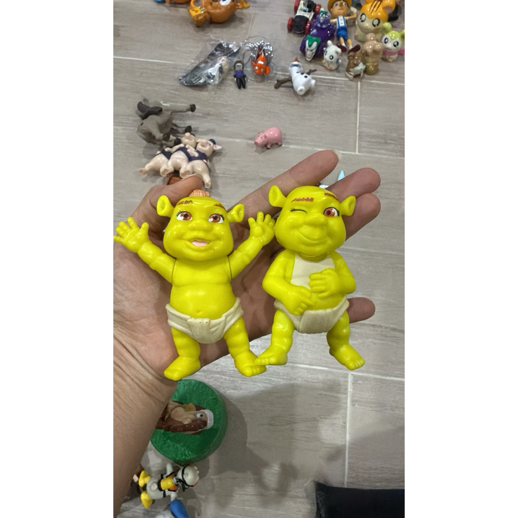 happy meal shrek งานสะสม สภาพสวย