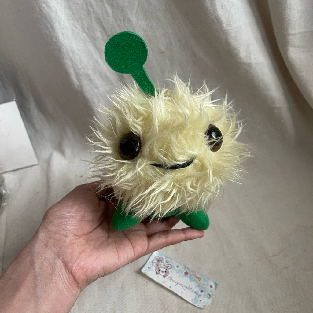 ตุ๊กตาเอเลี่ยน cj7 น่ารักตาหวาน✨มือสอง สภาพดี
