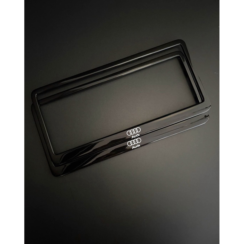 กรอบป้ายทะเบียน Audi สีดำ Piano Black Premium | Automotive Grade ABS | MCARBON