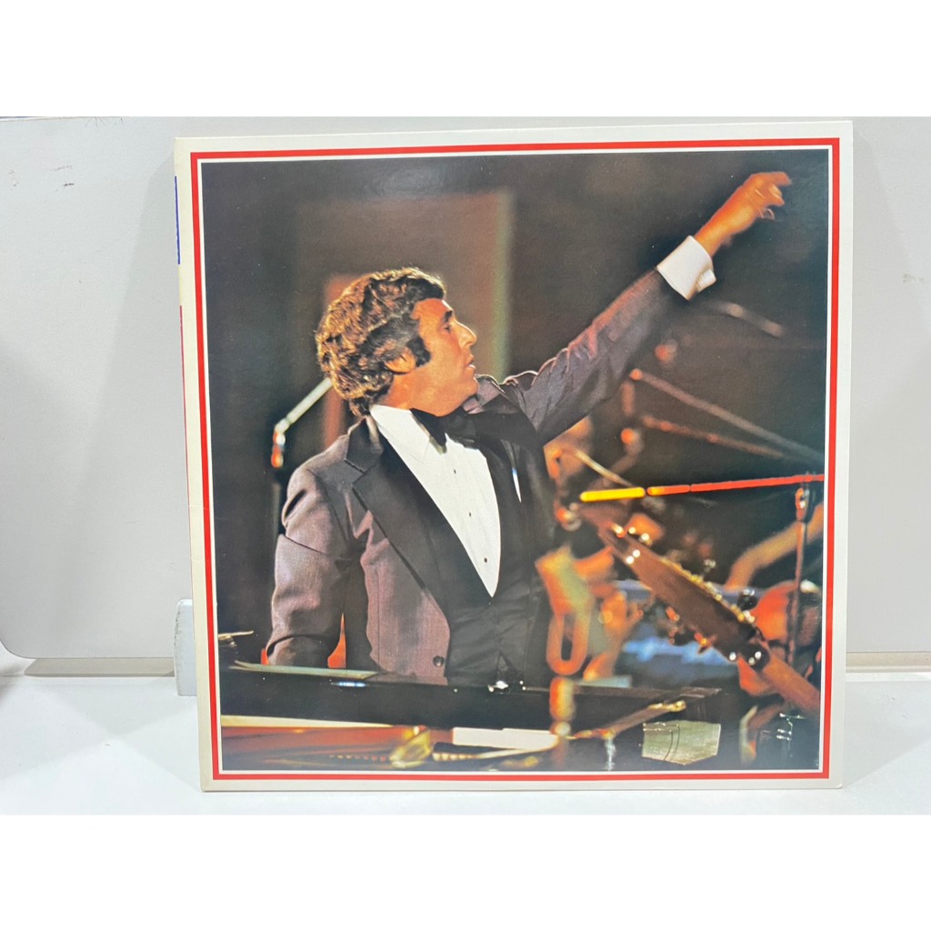 2 LPVinyl Records แผ่นเสียงไวนิล Live in Japan Burt Bacharach.//Live in Japan Burt Bacharach. (J28C2