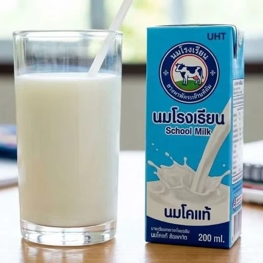 นมโคแท้ รสจืด ขนาด 200 มล. บรรจุ 36 กล่อง/ลัง