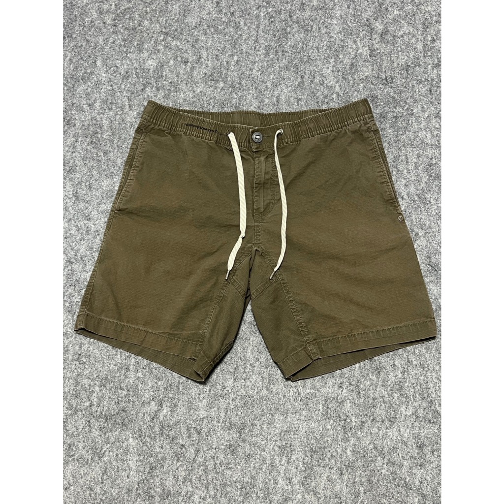กางเกงขาสั้น Vuori รุ่น Ripstop Short แท้ สีเขียวโอลีฟ ไซส์ L เอว 32 ผ้าคอตตอนยืด สายเอ้าท์ดอร์