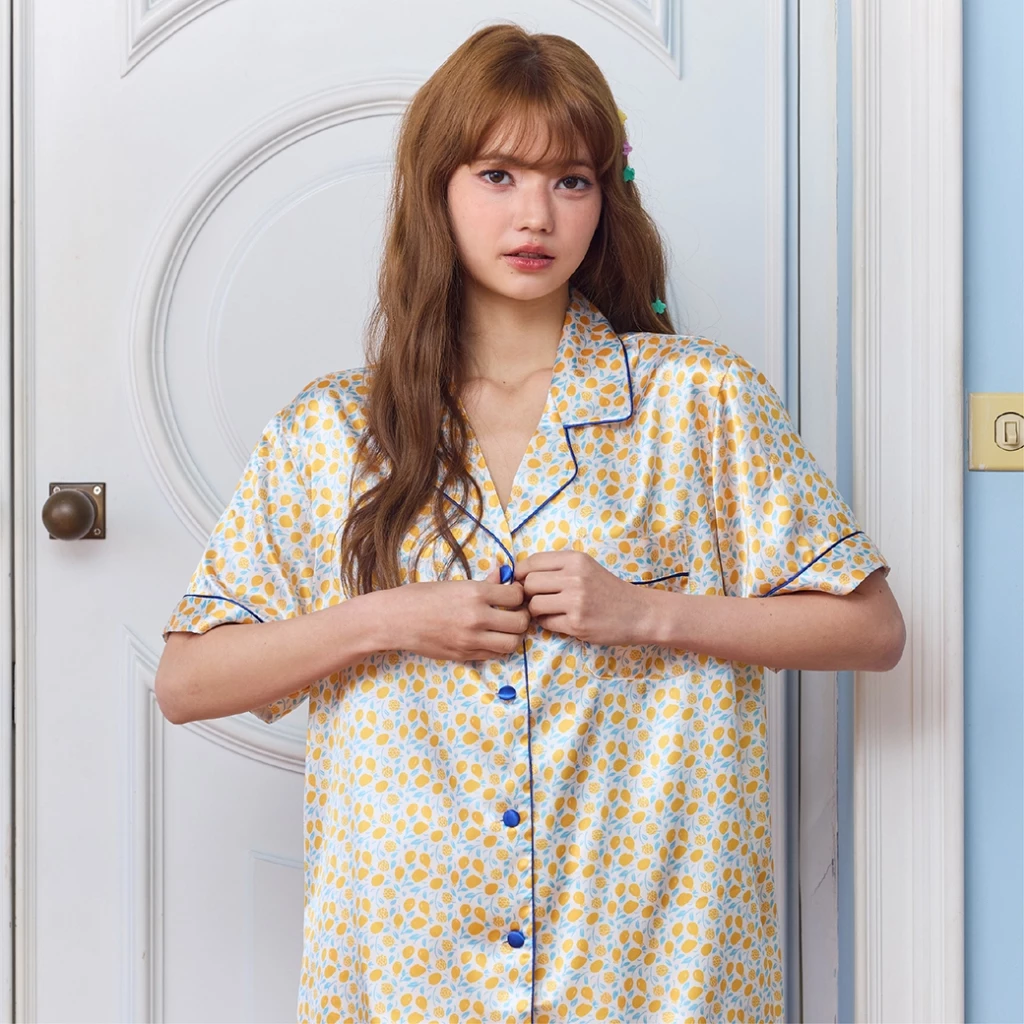 ชุดนอนผู้หญิง Vana ลาย Lemon flower ผ้าซาติน ลายน่ารัก | Collection Fabulous Winter | ชุดนอน เสื้อ กางเกง ชุดกระโปรง