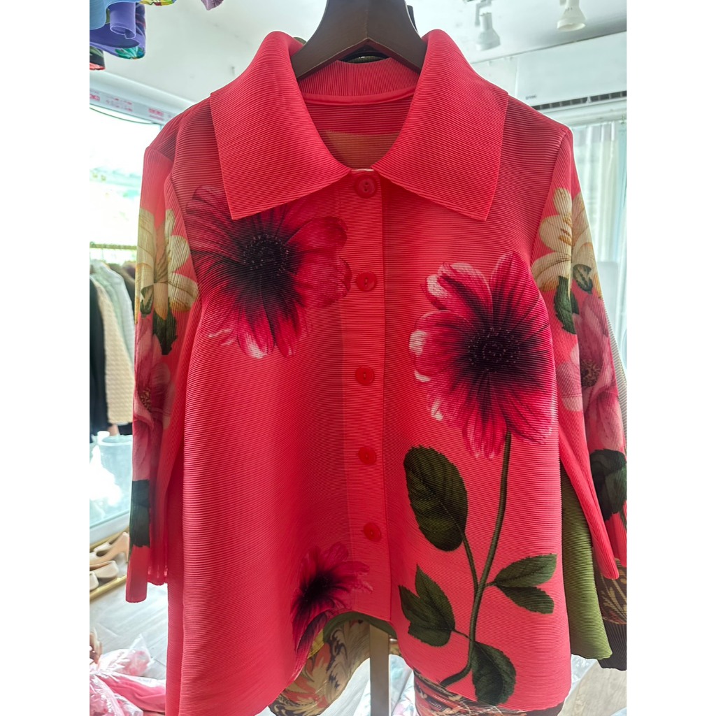 PleatByNisa B84 เสื้ออัดพลีททรงสวย ดีไซส์เก๋ รูปที่ 4