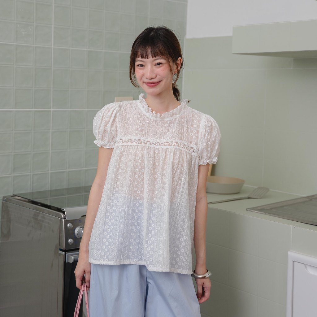 Kimmame - เสื้อ รุ่น Daisy Lace Blouse