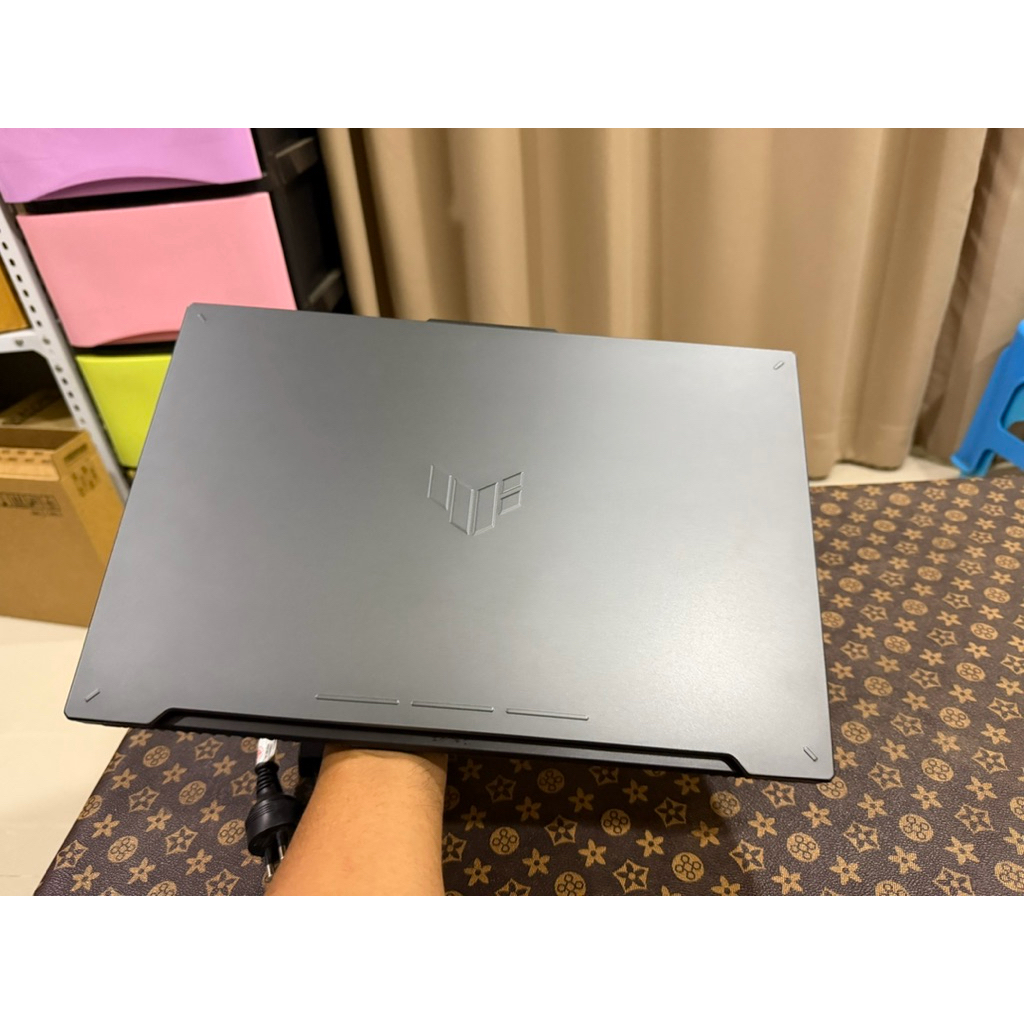 Notebook Asus TUF Gaming F17 FX707ZU4-HX019W จอใหญ่ 17.3 RTX4050  เล่นเกม ทำงานอื่นๆ สบายๆ สอบถามได้