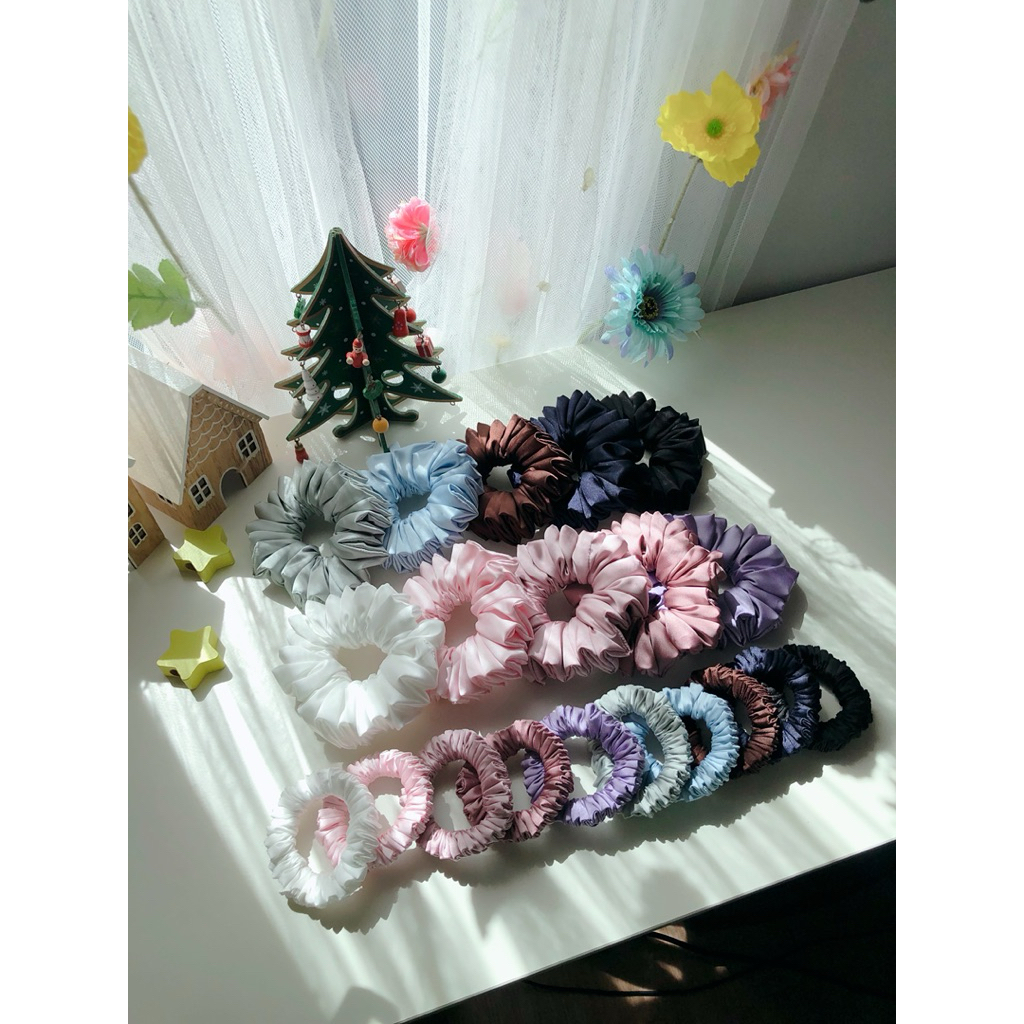 BoeMaison-Satin Scrunchie-สำหรับผมหนาปานกลาง