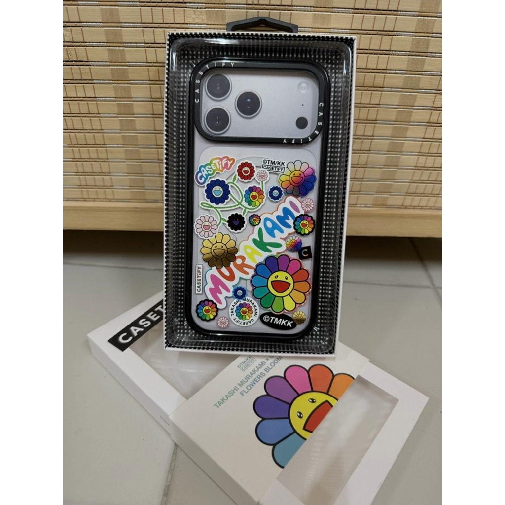 ส่งต่อ casetify MURAKAMI รุ่น 17pm แท้ สภาพงามๆ ใช้น้อย ไร้ตำหนิหนัก
