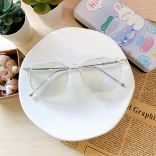 (S33) แว่นสายตาสั้น -450 ถึง -800 ทรงเหลี่ยมหักมุม แป้นในตัว เลนส์มัลติโค๊ต ออกแดดเปลี่ยนสี แถมซองใส่แว่น + ผ้าเช็ดแว่น