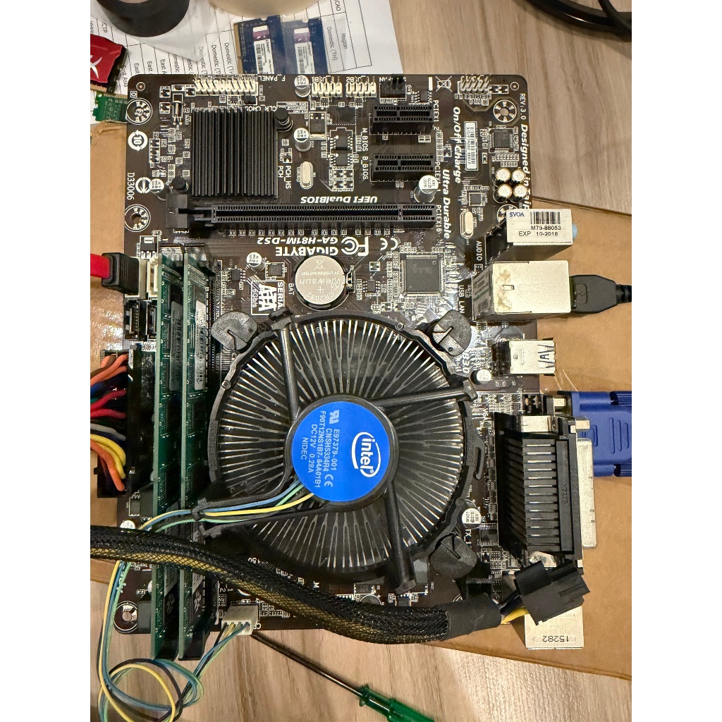 MB Gigabyte GA-H81M-DS2 rev 3.0 + CPU Intel G3250 (มีฝาหลัง, ไม่มีแรม)