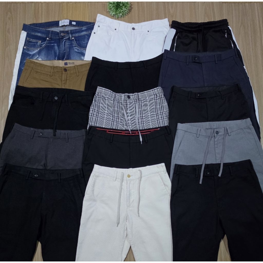 กางเกง..Uniqlo,G2000..แบรนด์..เเท้💯มือ2..สภาพดี