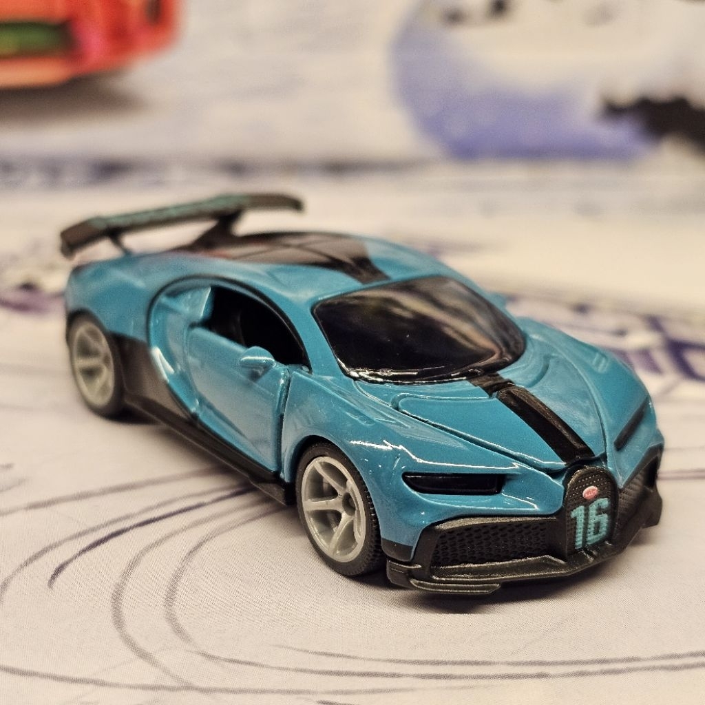 โมเดล รถของเล่น Majorette Bugatti Chiron สีน้ำเงิน นอกแพ็ค รถสวย