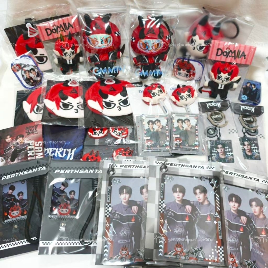{🚚พร้อมส่ง}GMMTV ของสะสม Domiia เพิร์ธ&แซนต้า แท้💯%