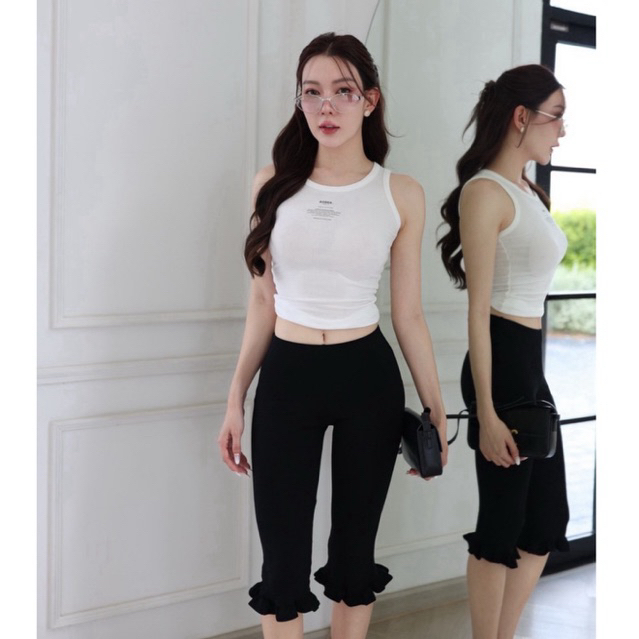กางเกงขาสามส่วน ทรงคาปริ สีดำผ้ายืดใส่สบาย