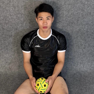 เสื้อ_jAreo_ผ้ามันเงา_สีดำ_ปักแดง_ปักขาว