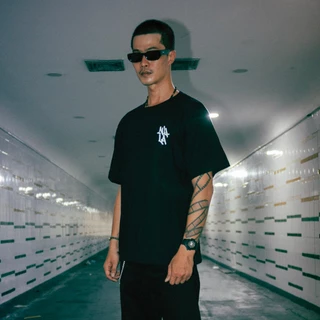 NYLA เสื้อยืด LIBERTY REBORN TEE SM 2026
