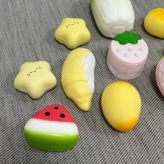 พร้อมส่ง - สกุชชี่ ผลไม้ ขนมปัง นุ่มหนึบ บีบคลายเครียด คืนตัวช้า สกุชชี่ (Squishy) (มีหลายแบบ) AA-22