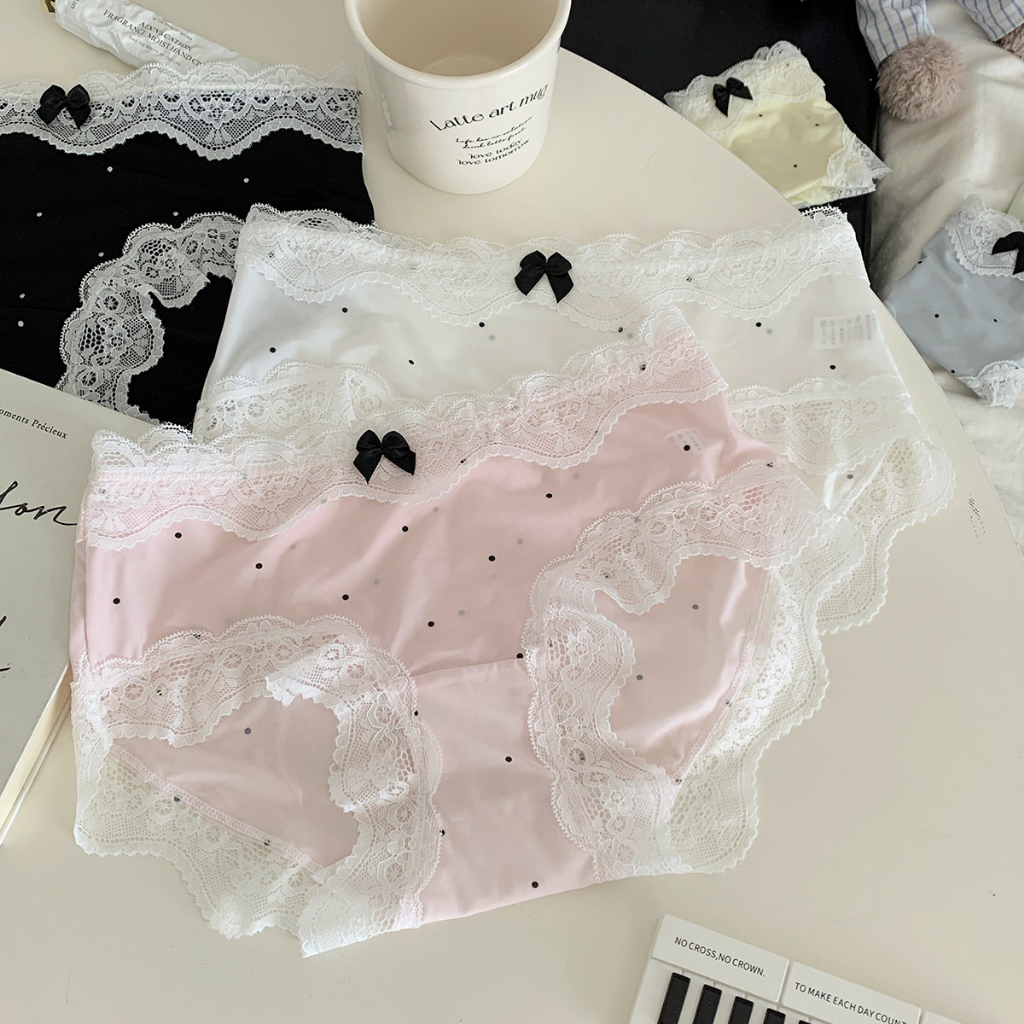 แพ็ก 3-6ตัว💖🎀กางเกงชั้นในสตรี เป้ากางเกงผ้าฝ้ายแท้ ขอบเอวลูกไม้ โบว์สวยงาม เนื้อผ้านุ่ม สวมใส่สบาย ยืดหยุ่นสูง