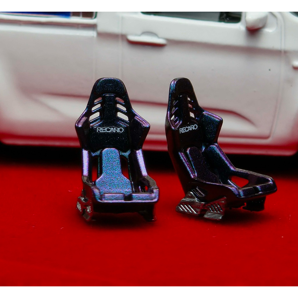 SR CUSTOM เบาะแต่งจิ๋วสำหรับใส่รถโมเดล1:64 สีพิเศษเขียวเหลือบม่วง ใส่ได้หลายรุ่น สำหรับนักคัสตอม