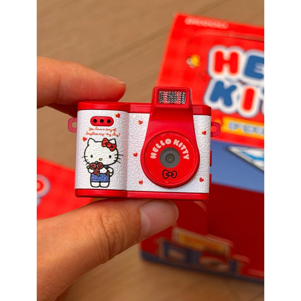 📸 Hello Kitty Mini Camera Blind Box กล้องดิจิตอลมินิ กล่องจุ่ม ลิขสิทธิ์แท้ Sanrio พร้อมส่ง‼️